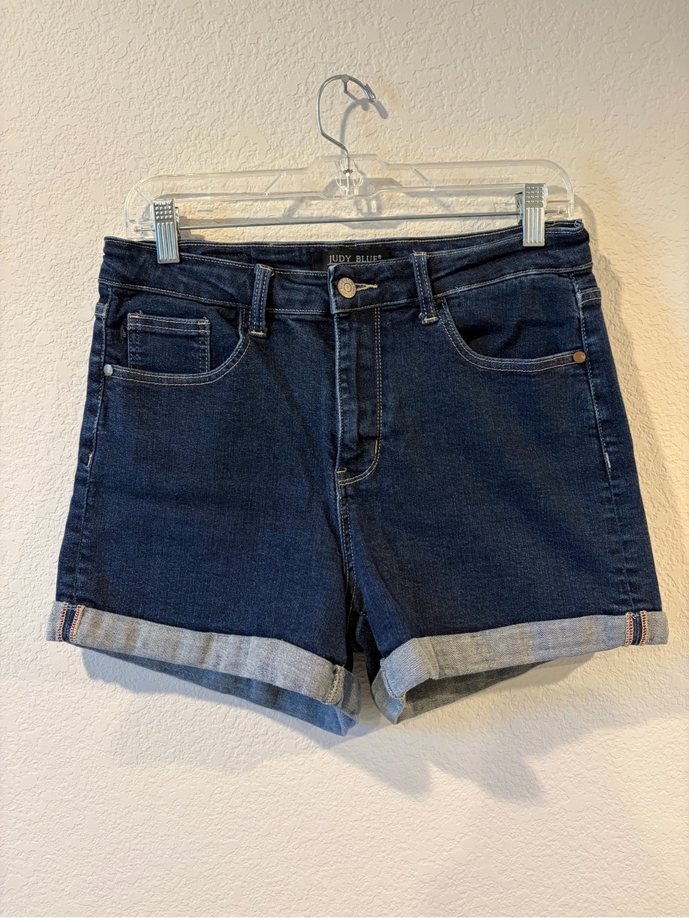 Judy Blue Better Than Jeggings Cuffed Shorts - Large